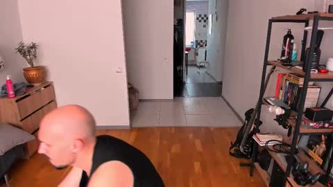 Snapshot of asshunter4k chatting on October 29, 2025, 9:11 am asshunter4k online show from October 29, 2025, 9:11 am