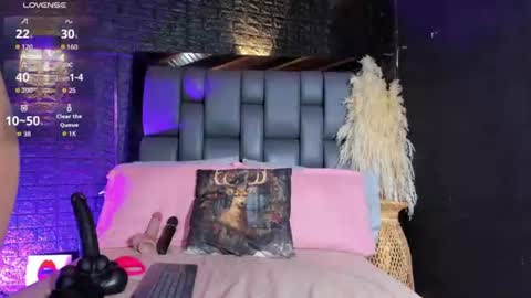 Snapshot of assia_roos chatting on June 19, 2026, 10:30 am Nahomi online show from June 19, 2026, 10:30 am