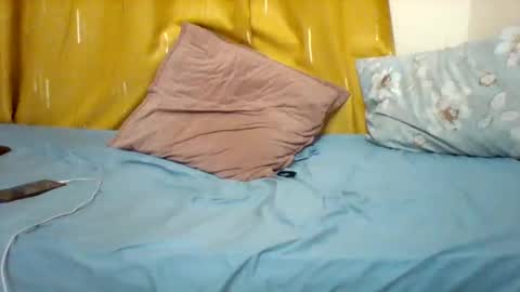 FLORAH DANIEL online show from February 25, 2026, 6:06 pm