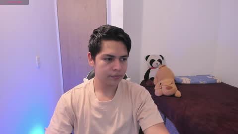 Asta Kuno online show from April 7, 2026, 2:34 am