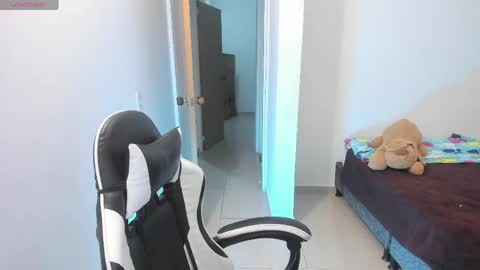 Asta Kuno online show from April 20, 2026, 8:39 am