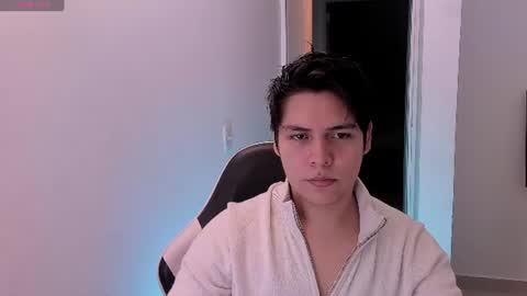 Snapshot of asta_kuro chatting on July 19, 2026, 3:32 am Asta Kuno online show from July 19, 2026, 3:32 am