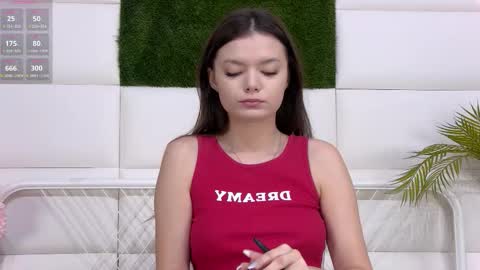 Aster Quinn online show from February 4, 2026, 1:50 pm