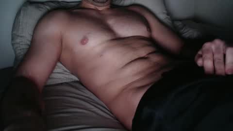 Snapshot of aston0 chatting on January 12, 2025, 6:17 am Aston online show from January 12, 2025, 6:17 am