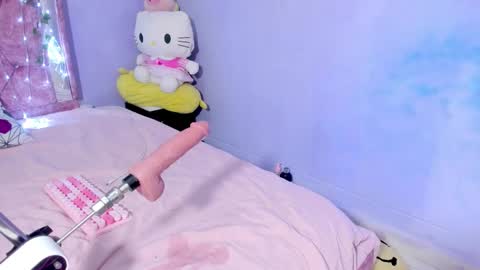 Snapshot of astra_01 chatting on December 2, 2025, 3:45 am Kitty online show from December 2, 2025, 3:45 am