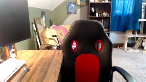 Snapshot of astraeasiren chatting on May 29, 2026, 4:49 pm AstraeaSiren online show from May 29, 2026, 4:49 pm
