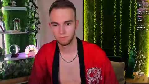 Snapshot of astren_villo chatting on July 23, 2026, 7:45 pm astren online show from July 23, 2026, 7:45 pm