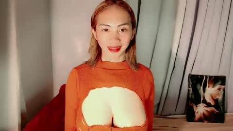 Astrid online show from February 13, 2025, 1:37 pm