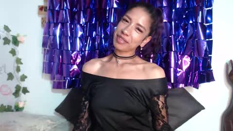 Astrid online show from March 13, 2026, 10:49 pm