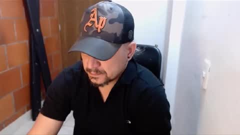 Snapshot of astton_nick chatting on January 23, 2025, 6:17 am Nick Astton online show from January 23, 2025, 6:17 am
