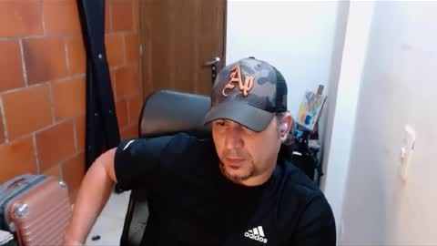 Snapshot of astton_nick chatting on March 4, 2025, 5:21 am Nick Astton online show from March 4, 2025, 5:21 am