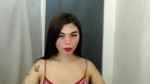 asuna_charming online show from January 25, 2025, 5:51 pm