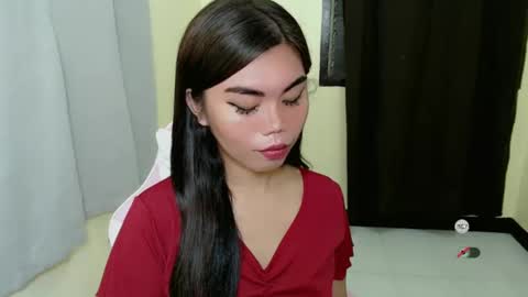 asuna_charming online show from February 14, 2025, 5:25 pm