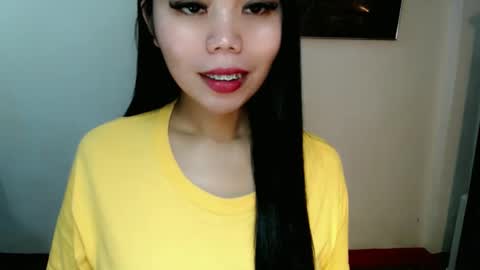 asuna_charming online show from November 24, 2025, 6:13 am