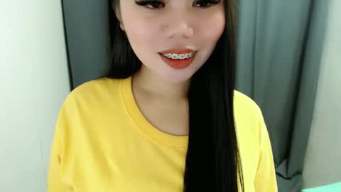 asuna_charming online show from April 21, 2026, 6:52 am