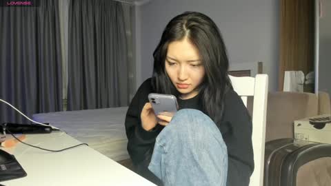 asuna_kirigaya online show from December 6, 2024, 12:23 am