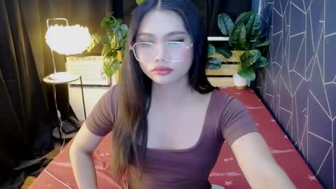 atashakendall online show from April 21, 2026, 4:12 pm