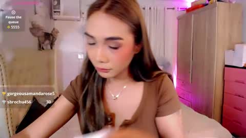 Sam online show from April 19, 2026, 6:10 pm