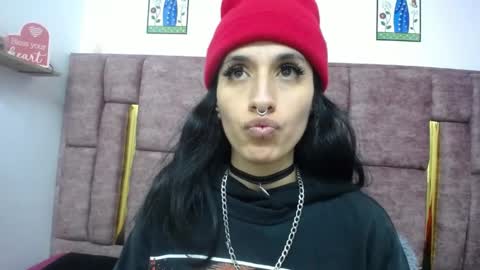 COLOMBIA online show from April 21, 2026, 3:13 am