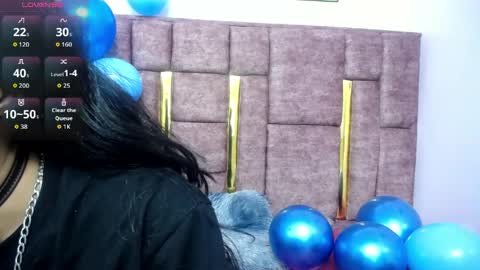Snapshot of atenea_420 chatting on April 28, 2026, 12:32 pm COLOMBIA online show from April 28, 2026, 12:32 pm