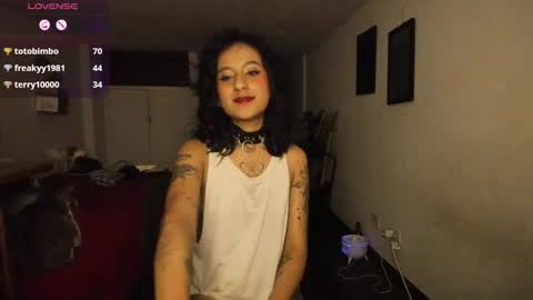 Atenea online show from October 16, 2025, 8:04 am