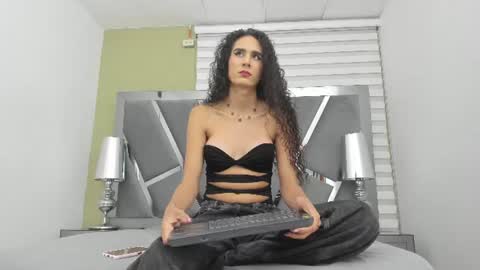 Snapshot of atenea_sexxx chatting on July 21, 2026, 4:04 am atenea online show from July 21, 2026, 4:04 am