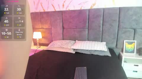 Snapshot of atenea_velle chatting on June 10, 2026, 3:18 am atenea velle online show from June 10, 2026, 3:18 am