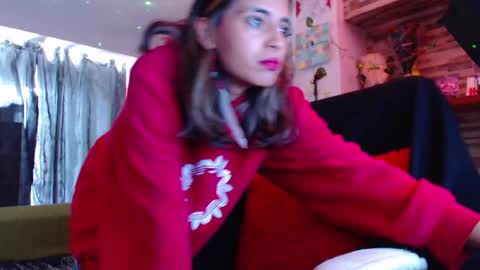 Atenea online show from February 24, 2025, 5:09 pm