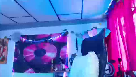 Atenea online show from September 25, 2025, 1:59 pm