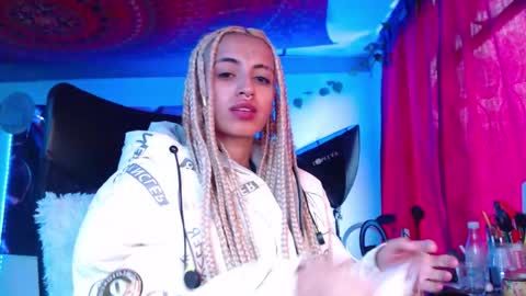 Atenea online show from September 30, 2025, 12:54 pm