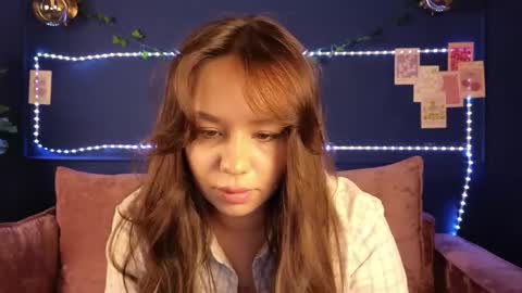 Snapshot of athena_pallada chatting on November 17, 2025, 1:33 am athena_pallada online show from November 17, 2025, 1:33 am