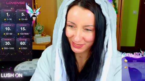 athena starry online show from January 1, 2025, 5:43 am