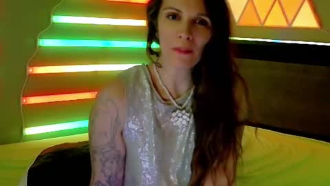 Athena Autumn online show from January 1, 2025, 4:18 am