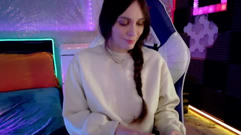 Athena Autumn online show from April 7, 2026, 2:56 am