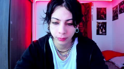 athenauwu online show from January 4, 2025, 5:58 am