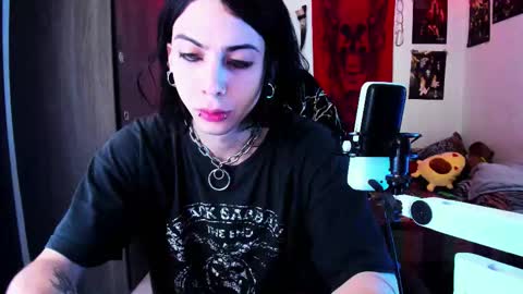 athenauwu online show from November 22, 2025, 8:57 am