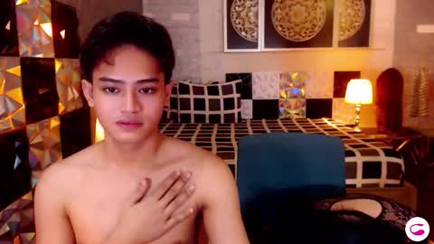 athisamoore online show from November 24, 2025, 6:46 am