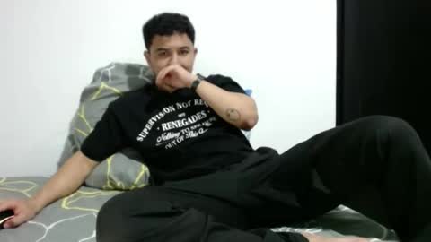 Robin online show from September 18, 2025, 1:40 am