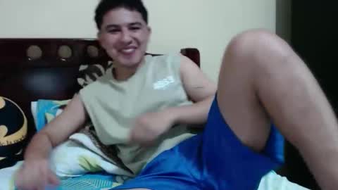 Robin online show from May 4, 2026, 11:56 pm