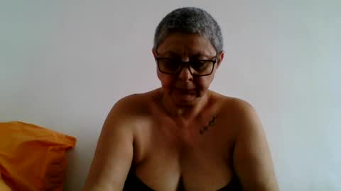 Snapshot of atikaarea chatting on July 8, 2026, 11:26 am atikaarea online show from July 8, 2026, 11:26 am