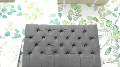 Atilana Diaz online show from January 8, 2025, 1:52 pm