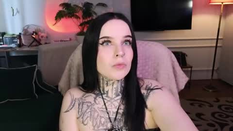 online every day between 10am-23pm online show from April 22, 2026, 7:55 am