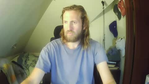 Snapshot of atypicallysexy chatting on August 1, 2026, 12:32 am atypicallysexy online show from August 1, 2026, 12:32 am