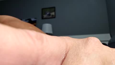 audietronr18 online show from September 16, 2025, 3:29 am