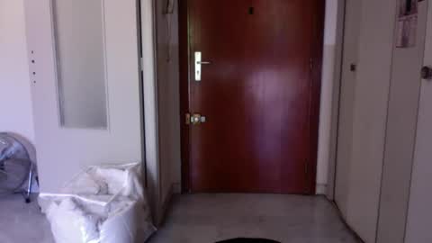 auguste688483 online show from May 22, 2026, 8:53 am