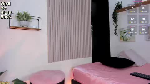 Hello I am Marcela follow me on my instagram  aura moon11 online show from January 26, 2025, 3:36 pm