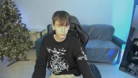 auracrye online show from December 26, 2024, 9:26 pm