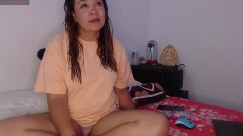 Snapshot of aurafuego chatting on May 17, 2026, 1:51 pm Auro online show from May 17, 2026, 1:51 pm