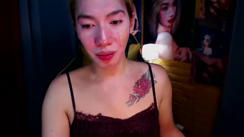 Miss awra online show from December 14, 2025, 5:46 am