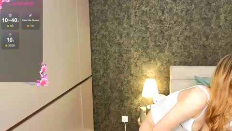 Aura online show from April 20, 2026, 9:05 pm